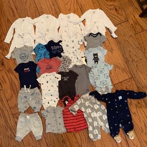 CARTER’S Baby Boy 28-piece Newborn bundle